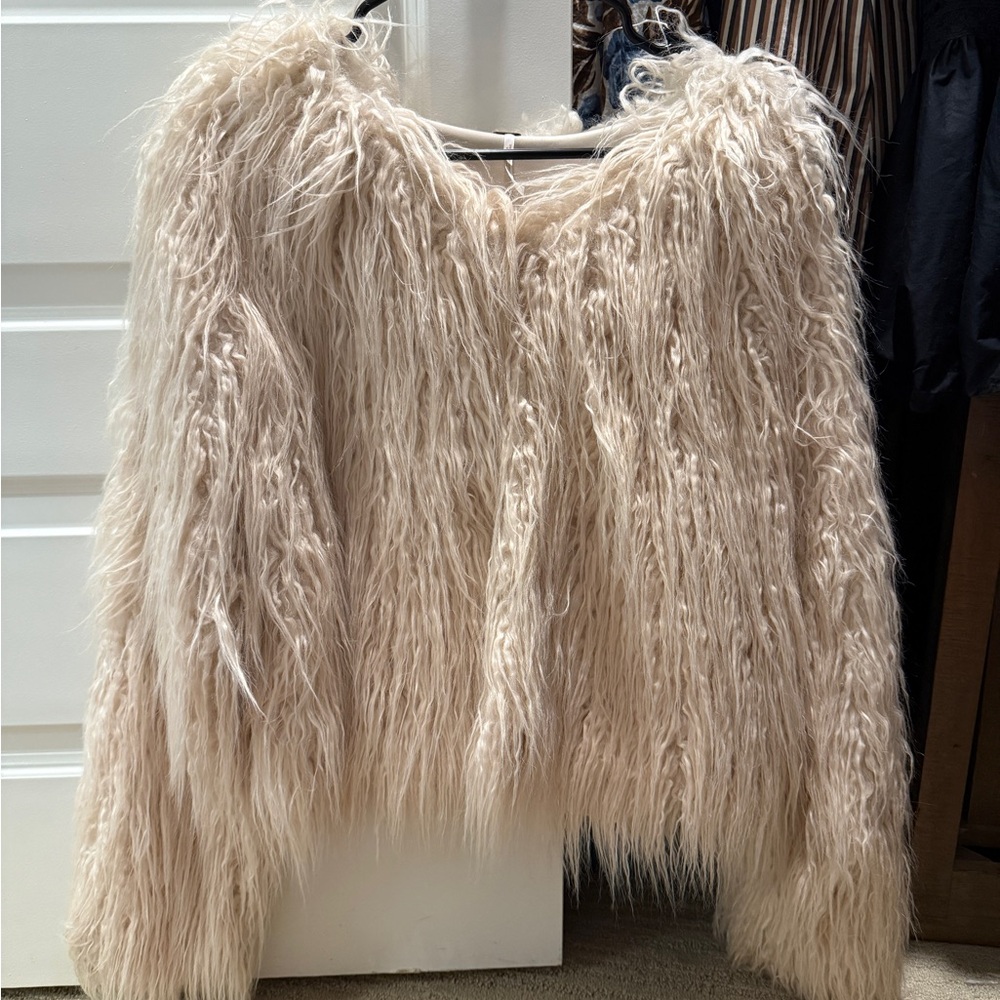 Elegant Cream Faux Fur Coat